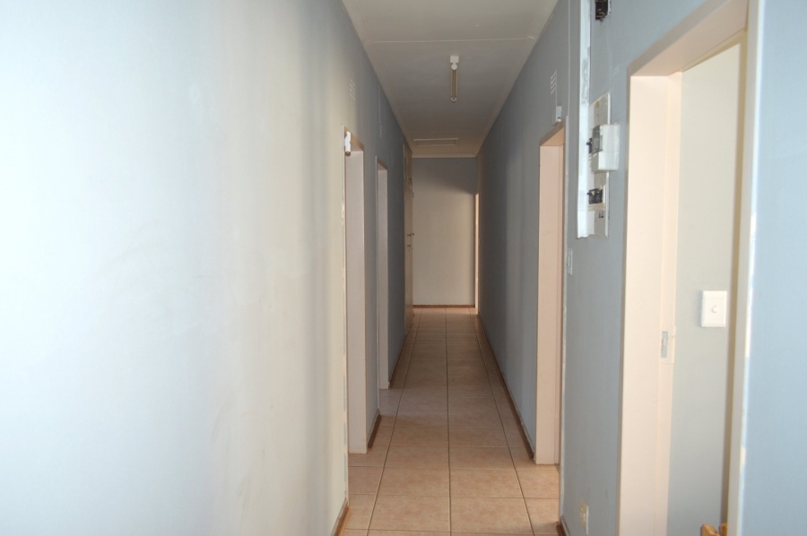 3 Bedroom Property for Sale in Flamwood North West